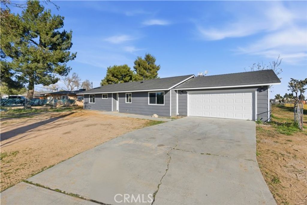 15000 Wells Fargo, Hesperia, CA 92345