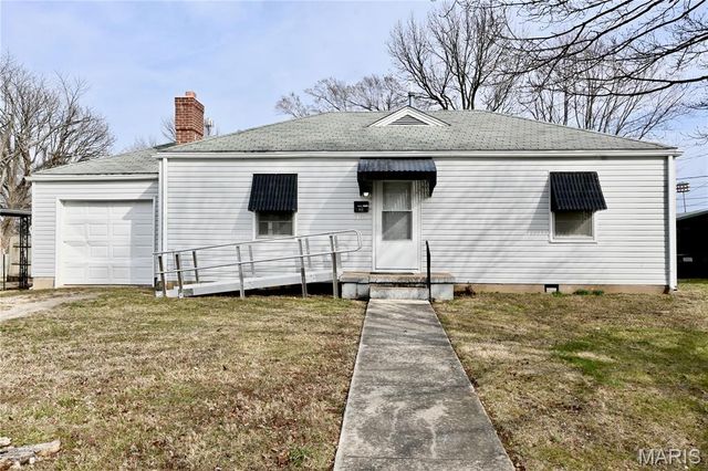 1161 Beverly Drive, Lebanon, MO 65536