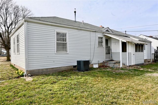 1161 Beverly Drive, Lebanon, MO 65536