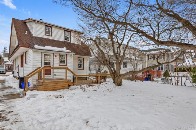 14 Denton Court, Rockville Centre, NY 11570