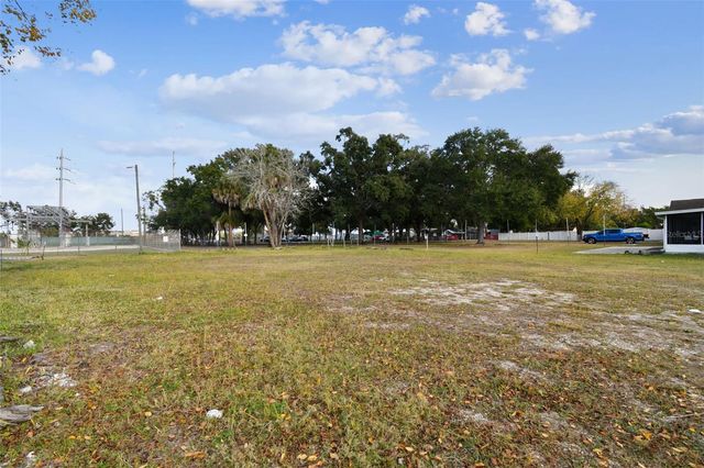 3337 W WOODLAWN AVENUE, Tampa, FL 33607