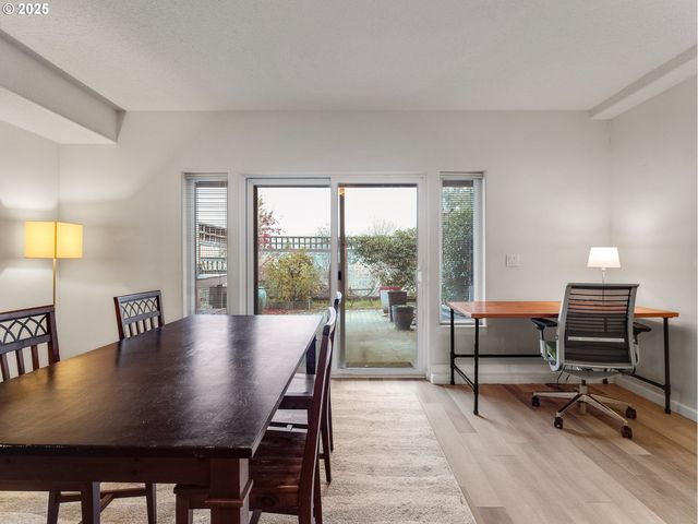 8310 N EDISON St, Portland, OR 97203