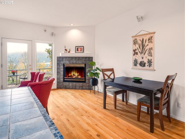 8310 N EDISON St, Portland, OR 97203