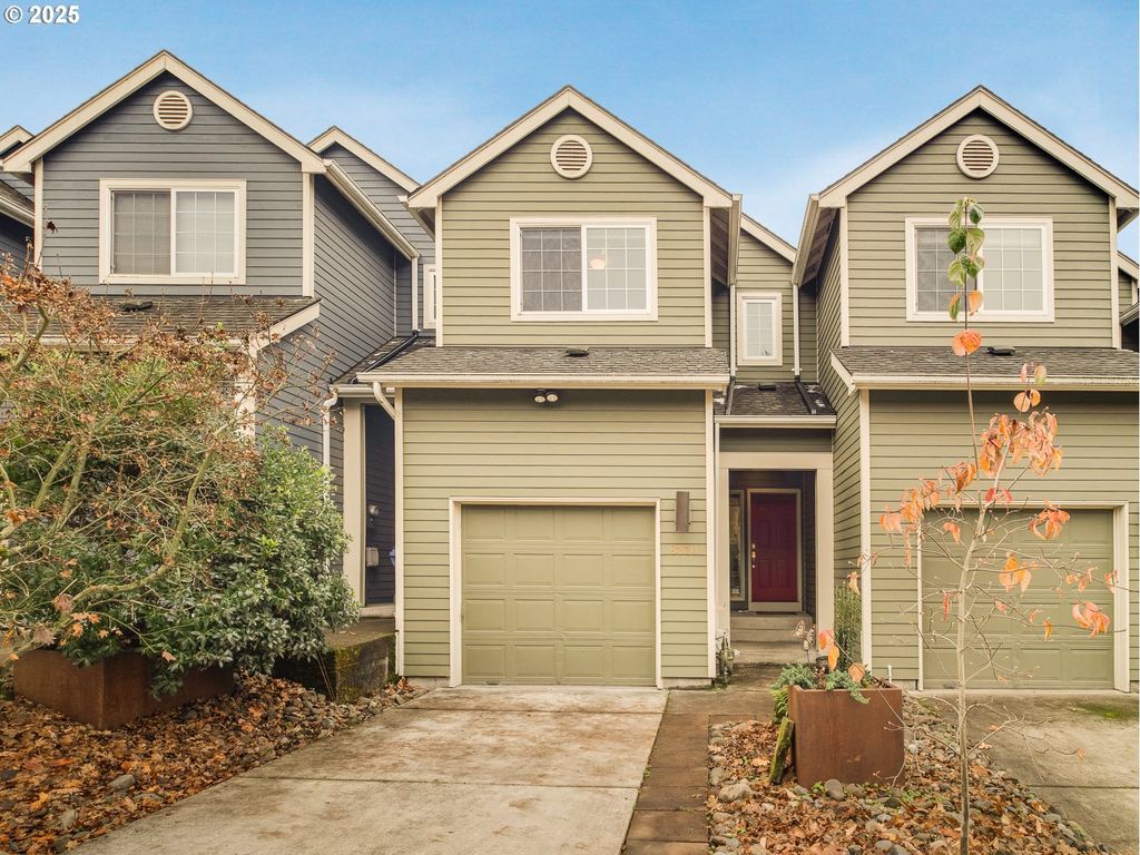 8310 N EDISON St, Portland, OR 97203