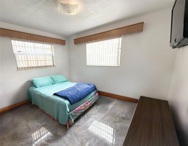 341 NE 164th Street, Miami, FL 33162