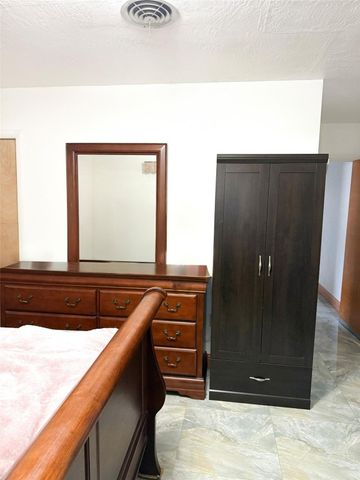 341 NE 164th Street, Miami, FL 33162