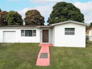 341 NE 164th Street, Miami, FL 33162