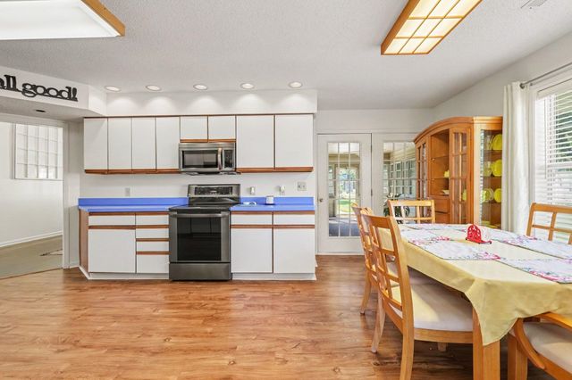 4268 Highway 90, Conway, SC 29526