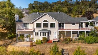 19100 W Ridge Dr, Penn Valley, CA 95946