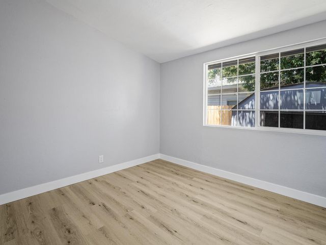 2428 Upham Ct, Carmichael, CA 95608