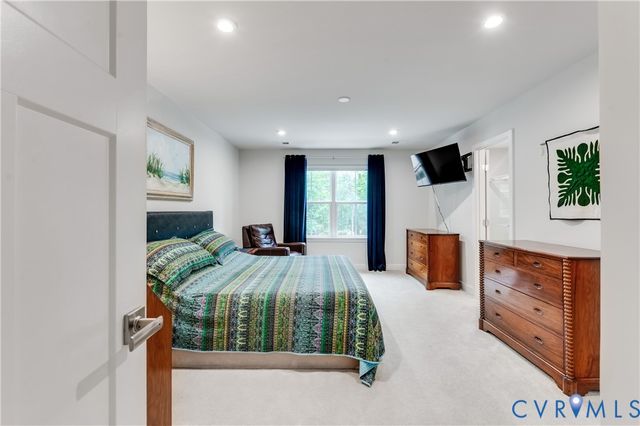 10837 Genito Square Dr, Midlothian, VA 23112