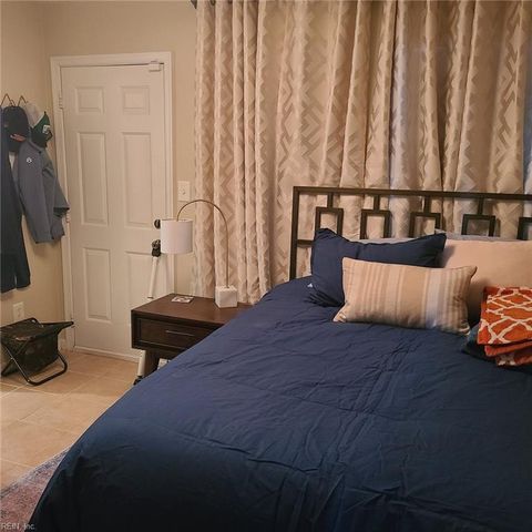 5517 Taylors Walke LN, Virginia Beach, VA 23462