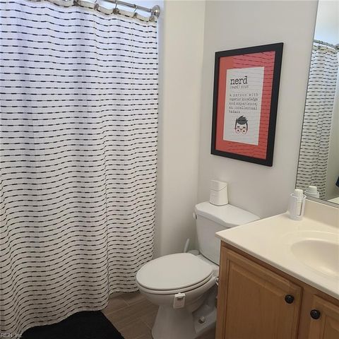 5517 Taylors Walke LN, Virginia Beach, VA 23462