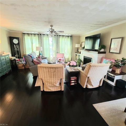 5517 Taylors Walke LN, Virginia Beach, VA 23462