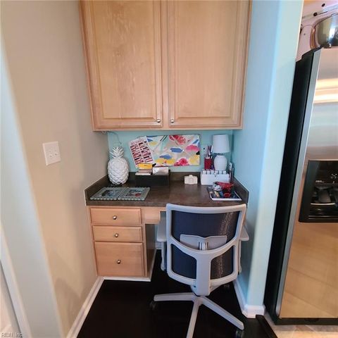 5517 Taylors Walke LN, Virginia Beach, VA 23462