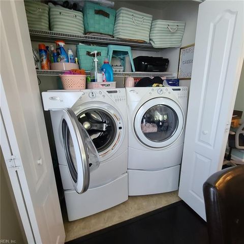 5517 Taylors Walke LN, Virginia Beach, VA 23462