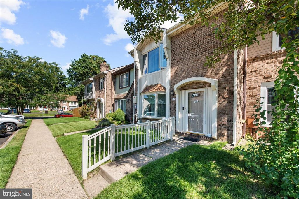 1021 WEYBRIDGE CT, BENSALEM, PA 19020 — photo 3