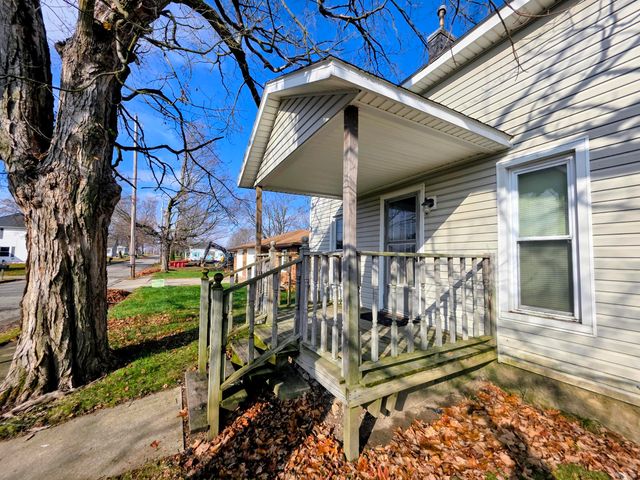 218 W Troy Street 218 W Troy Street, Saint Paris, OH 43072