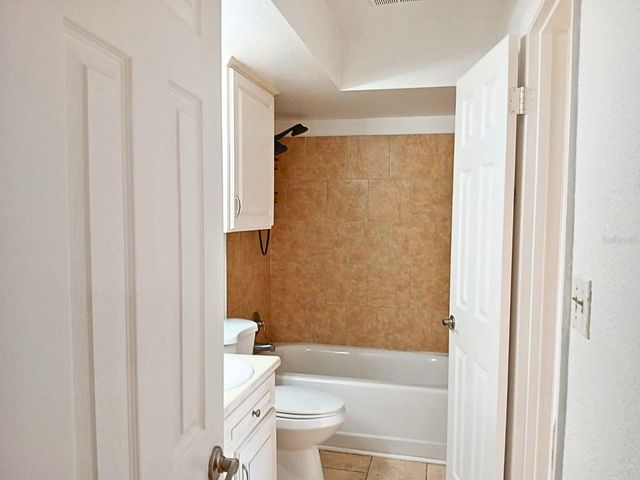 4275 PERKINSHIRE LANE L204, Orlando, FL 32822