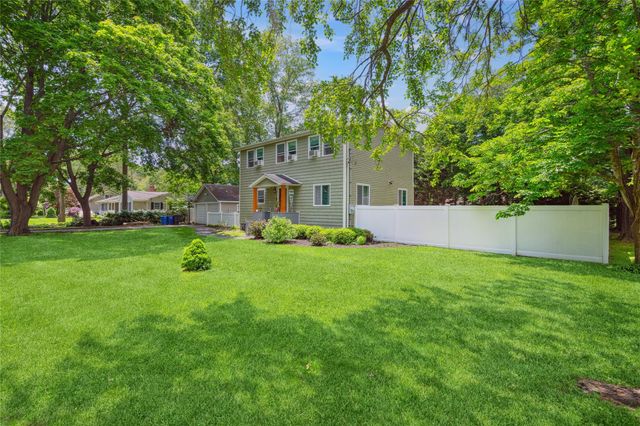 18 Carman Boulevard, Brookhaven, NY 11719