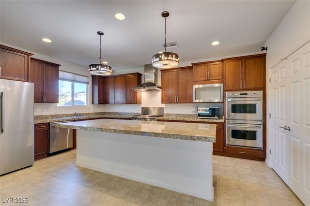 10465 Saddle Mountain Street, Las Vegas, NV 89178