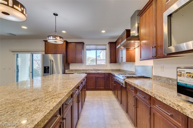 10465 Saddle Mountain Street, Las Vegas, NV 89178