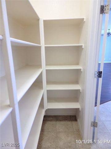 10465 Saddle Mountain Street, Las Vegas, NV 89178