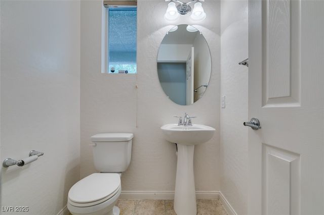 10465 Saddle Mountain Street, Las Vegas, NV 89178