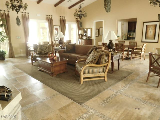 10465 Saddle Mountain Street, Las Vegas, NV 89178