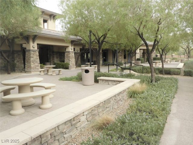 10465 Saddle Mountain Street, Las Vegas, NV 89178