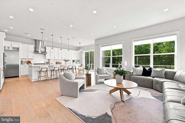 236 LILY LN, Kennett Square, PA 19348