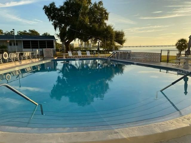 585 SKY HARBOR DRIVE 126, Clearwater, FL 33759