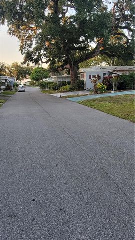 585 SKY HARBOR DRIVE 126, Clearwater, FL 33759