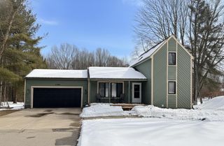 8368 W Q Avenue, Mattawan, MI 49071