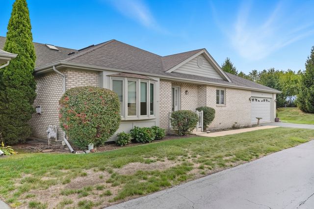 286 Woodward Street, Beecher, IL 60401