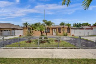 19021 SW 122nd Ave, Miami, FL 33177