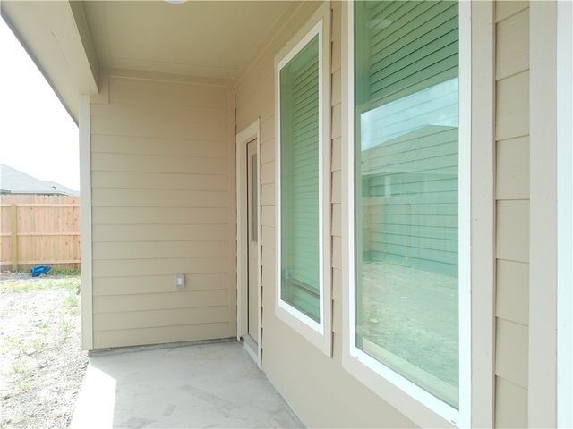 7842 Thor Dr, Corpus Christi, TX 78414