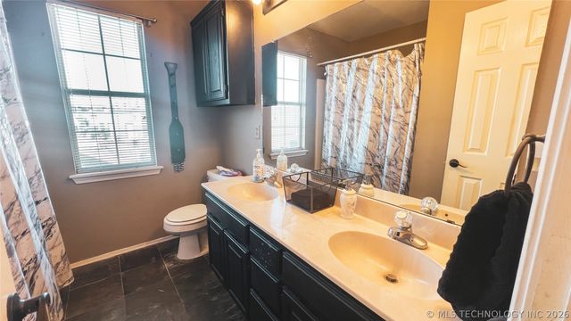 10710 S 83rd East Avenue, Tulsa, OK 74133