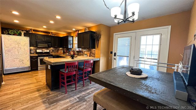 10710 S 83rd East Avenue, Tulsa, OK 74133