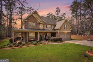5210 Blackheath Way, Fairburn, GA 30213