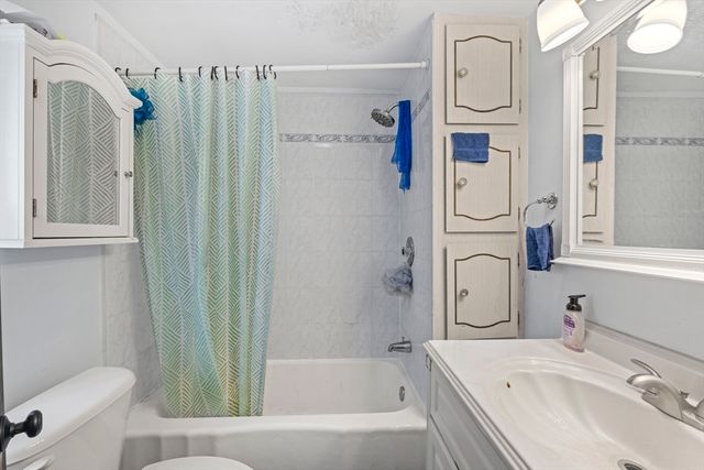 108 Cass St, Boston, MA 02132