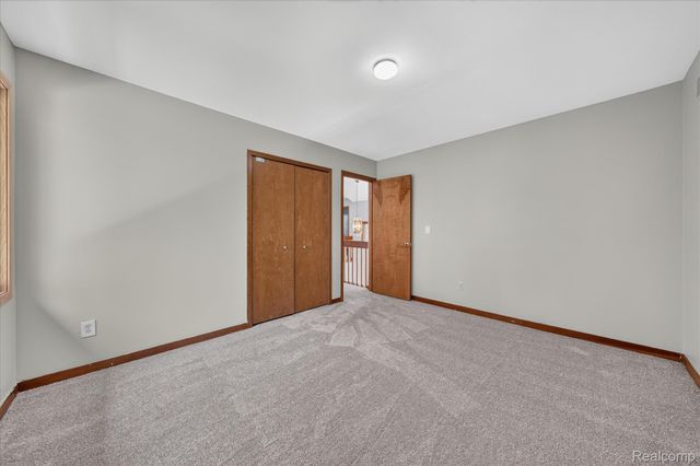 5954 Snow Apple Drive, Independence Charter Township, MI 48346