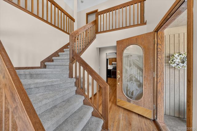 5954 Snow Apple Drive, Independence Charter Township, MI 48346