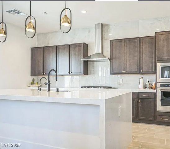 9031 Coastal Oaks Street, Las Vegas, NV 89166