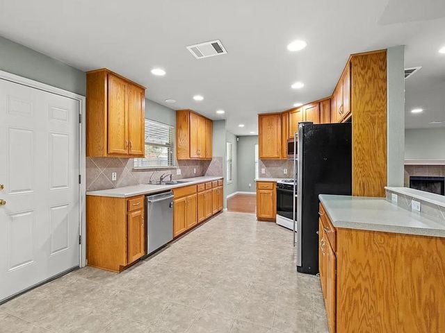 2200 N Shields DR, Austin, TX 78727