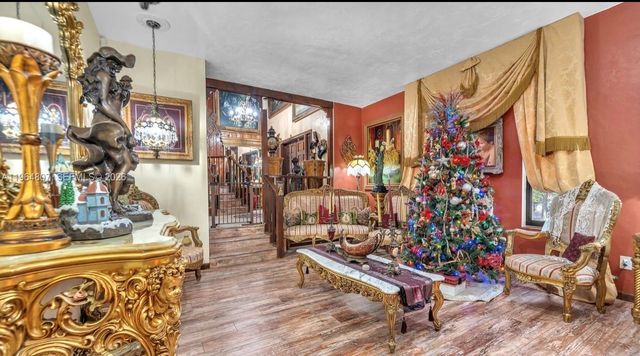 15425 SW 268th St, Homestead, FL 33032