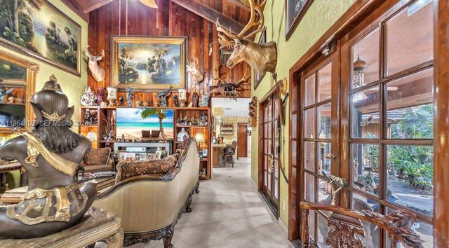 15425 SW 268th St, Homestead, FL 33032