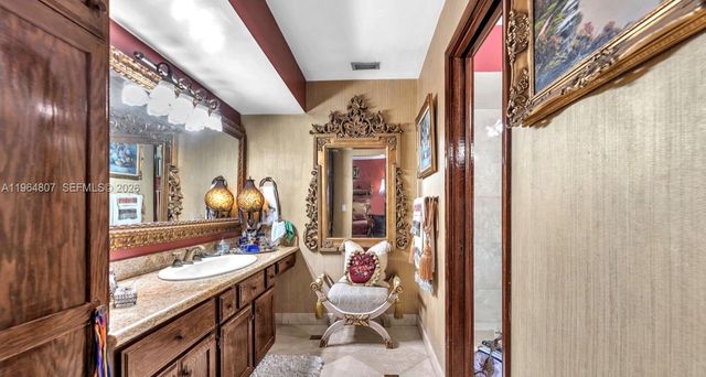 15425 SW 268th St, Homestead, FL 33032