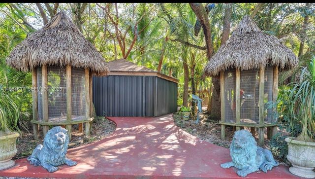 15425 SW 268th St, Homestead, FL 33032