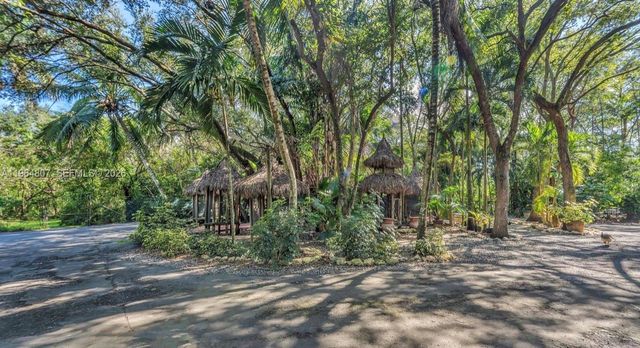 15425 SW 268th St, Homestead, FL 33032